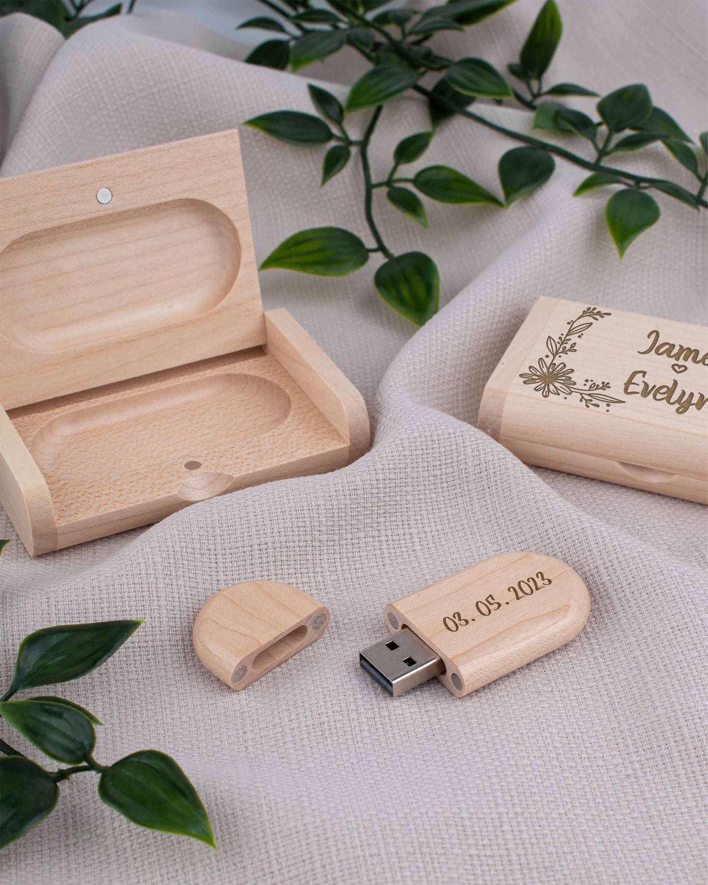 Light Wood Box with USB Stick - Two Names Floral