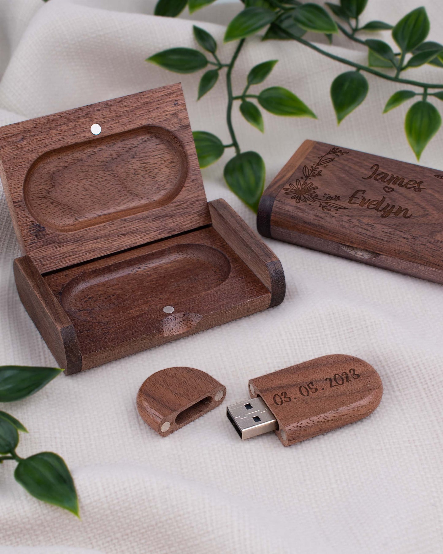 Dark Wood Box with USB Stick - Two Names Floral