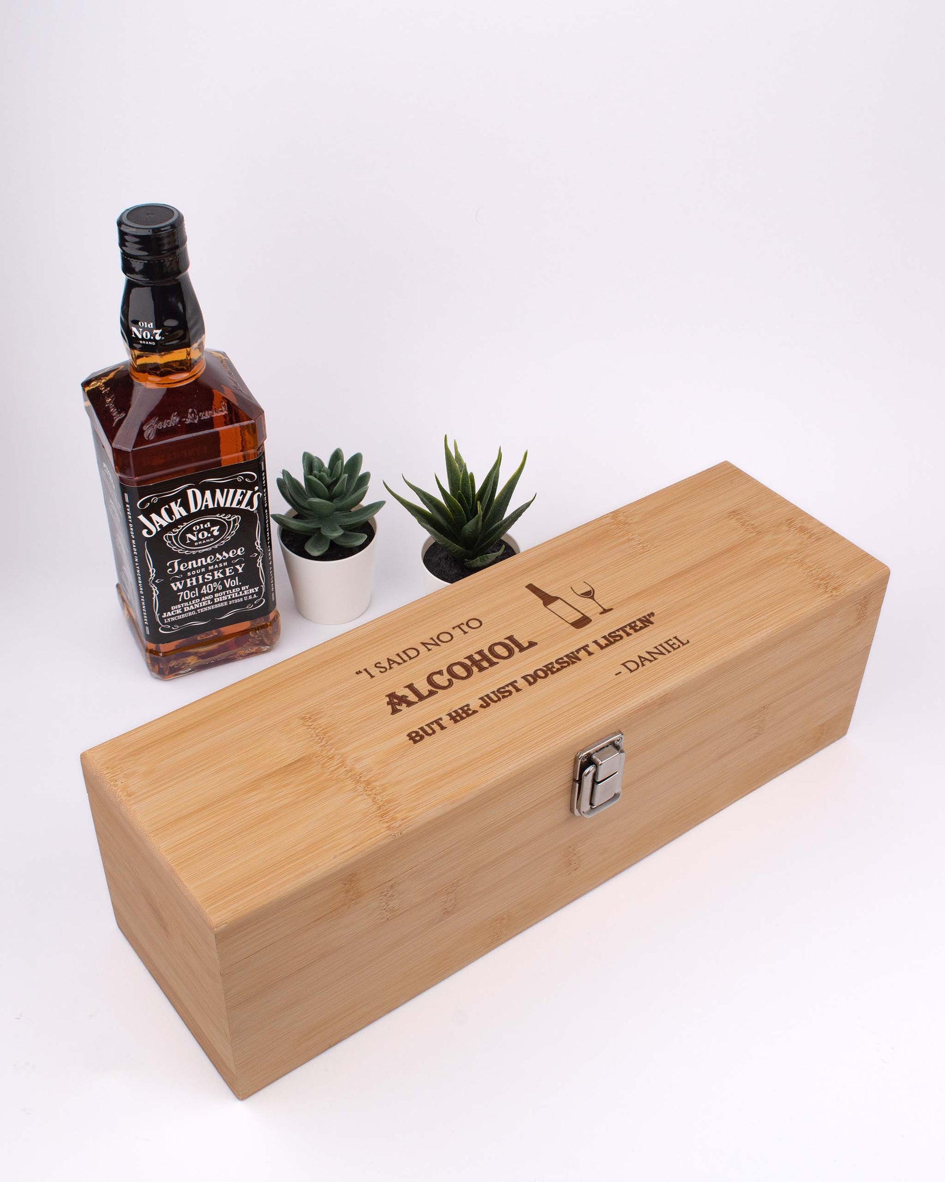 Engraved premium Wood Wine Box, Personalised Front side