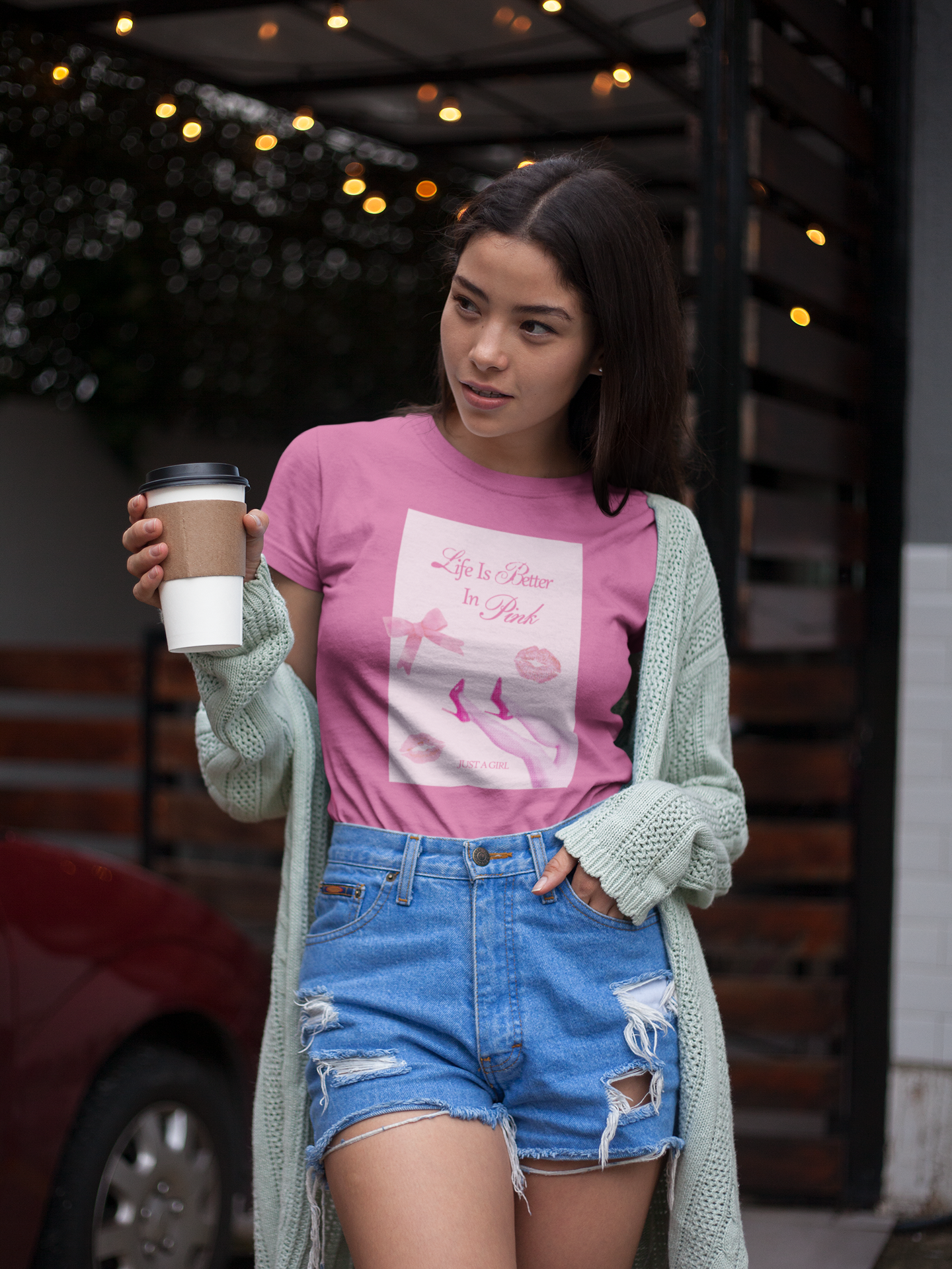 Life In Pink - Unisex T-Shirt